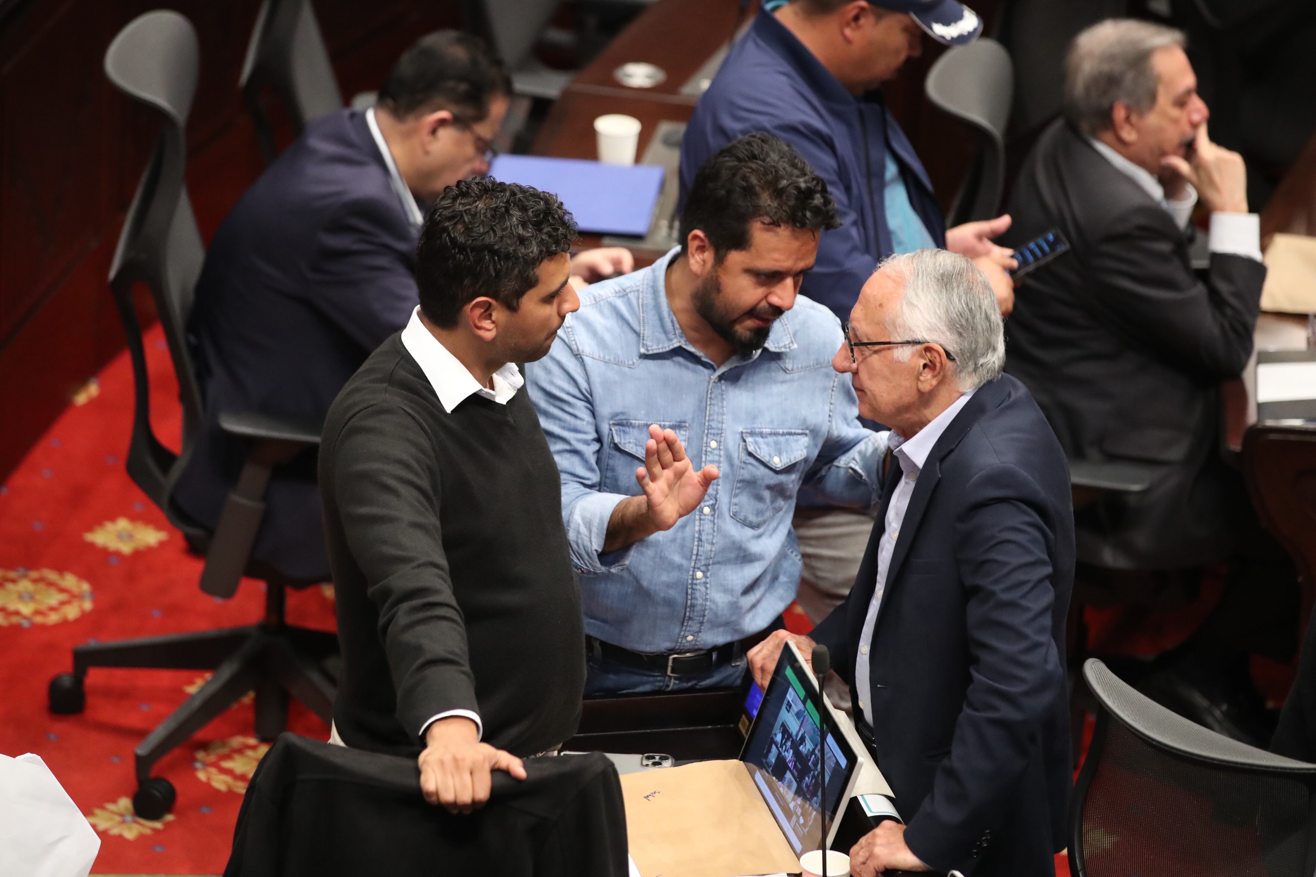 Ministro de Salud Guillermo Jaramillo, David Racero y Alfredo Mondragón Representantes a la Cámara