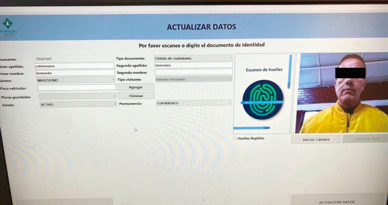 Para poder ubicarlo mediante su celular, al profesor de inglés lo hicieron pasar como si fuera un integrante de las disidencias de las Farc.