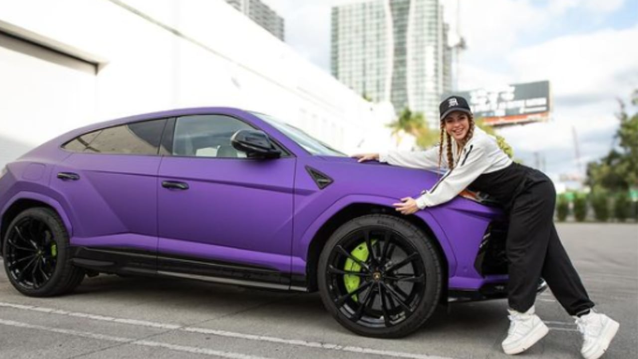 La cantante barranquillera confirmó que estará regalando uno de sus autos de lujo.