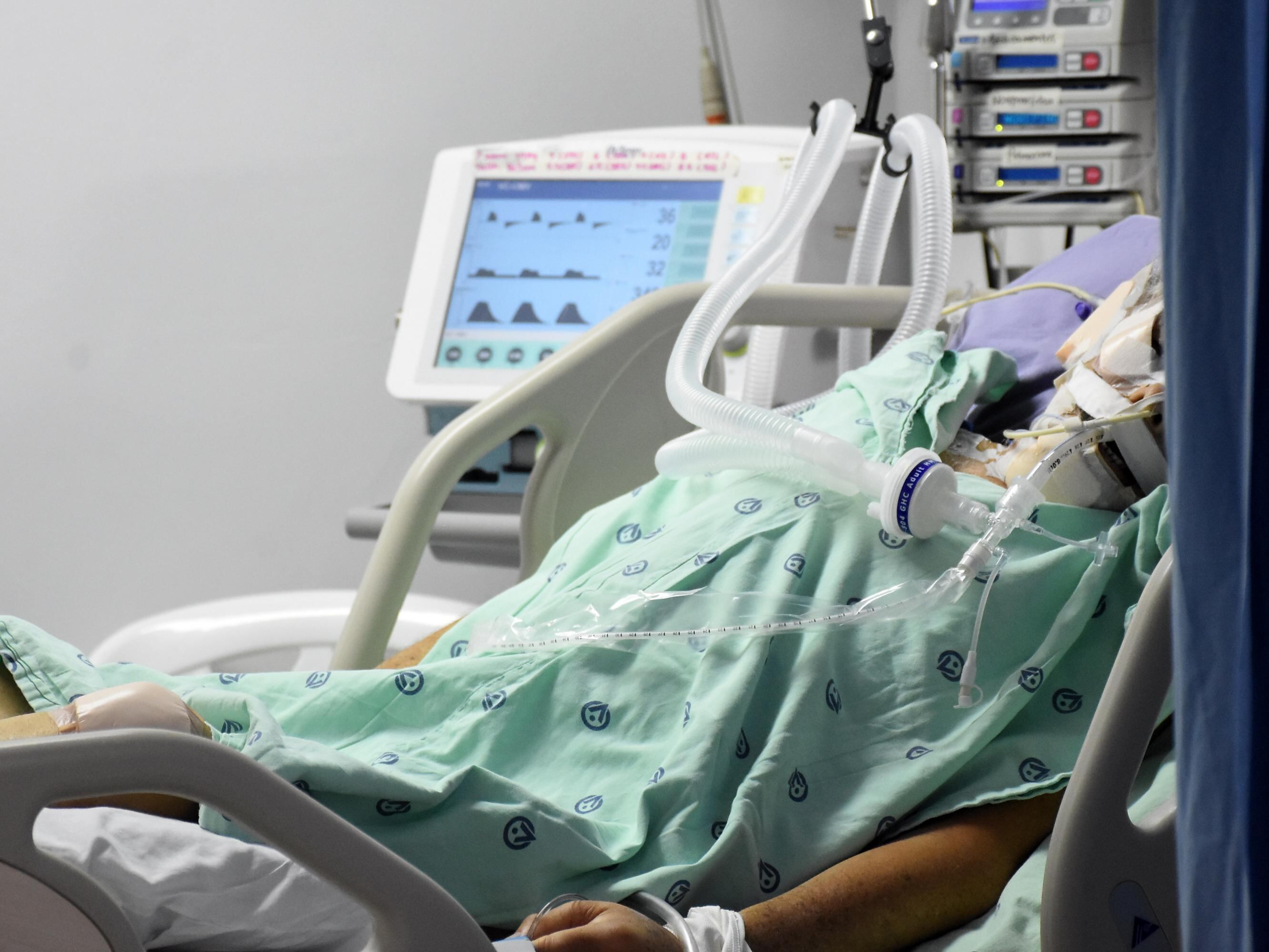 Tras el fallecimiento de una menor por probable ingesta de fósforo blanco, Dadis Cartagena reitera el llamado a celebrar sin pólvora.