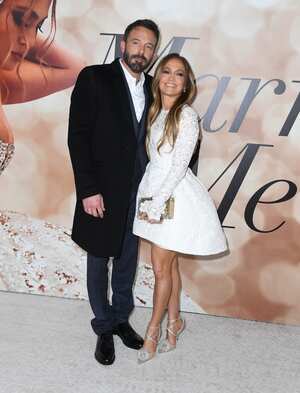 Ben Affleck y Jennifer López en la proyección especial de Los Ángeles de 'Marry Me' el 8 de febrero de 2022 en Los Ángeles, California.