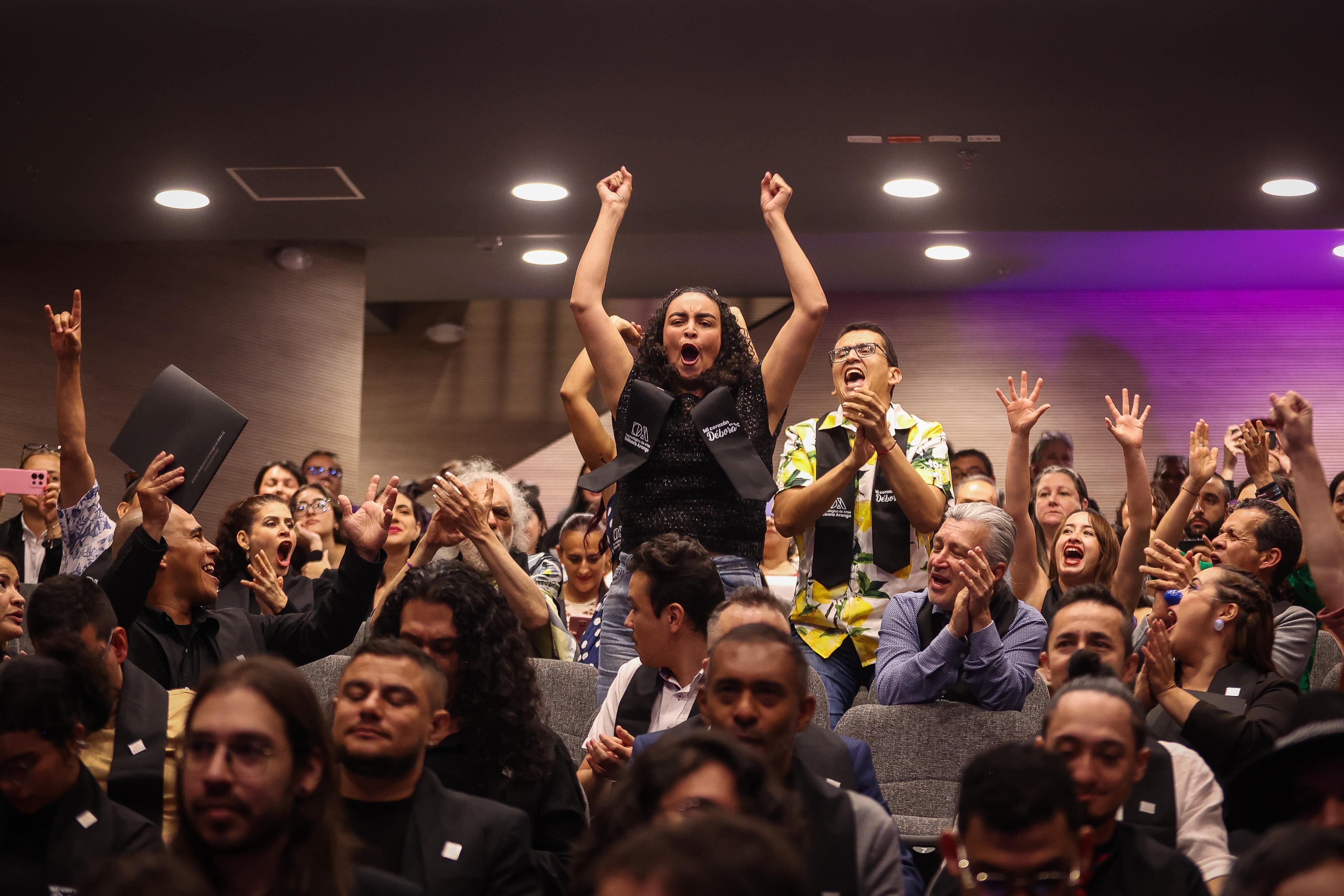 Mildred Martínez, una de las participantes, destacó que la certificación puede abrir camino “no solo en lo laboral sino también en lo económico”.