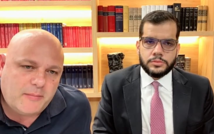 Miguel Quintero Calle junto a su abogado Santiago Trespalacios Carrasquilla.