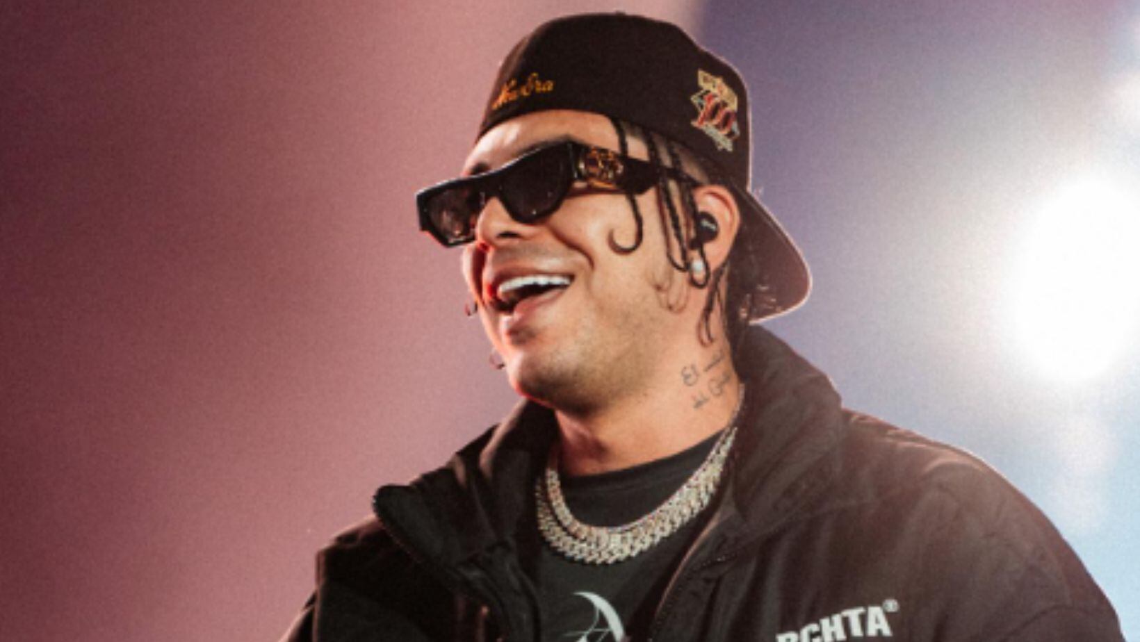 El reguetonero Ryan Castro se accidento en su camioneta en Medellín
Foto: Instagram @ryancastrro