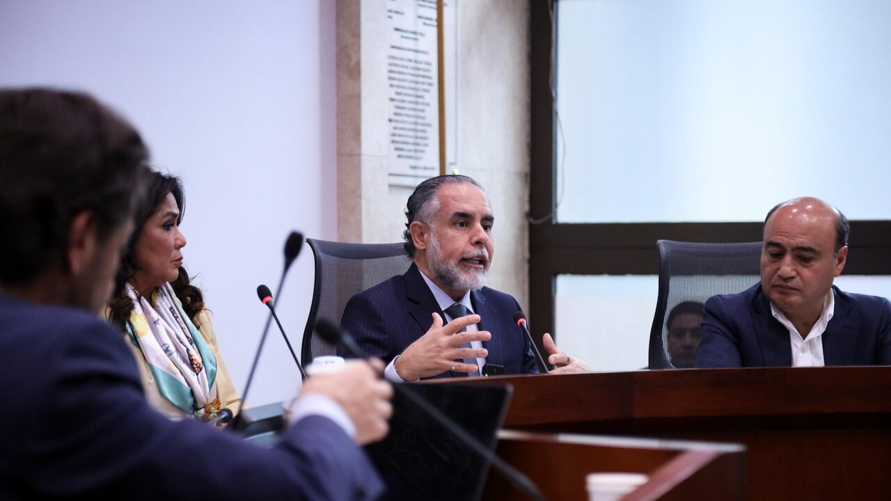 Armando Benedetti se refirió a encuentros con militares en Venezuela.