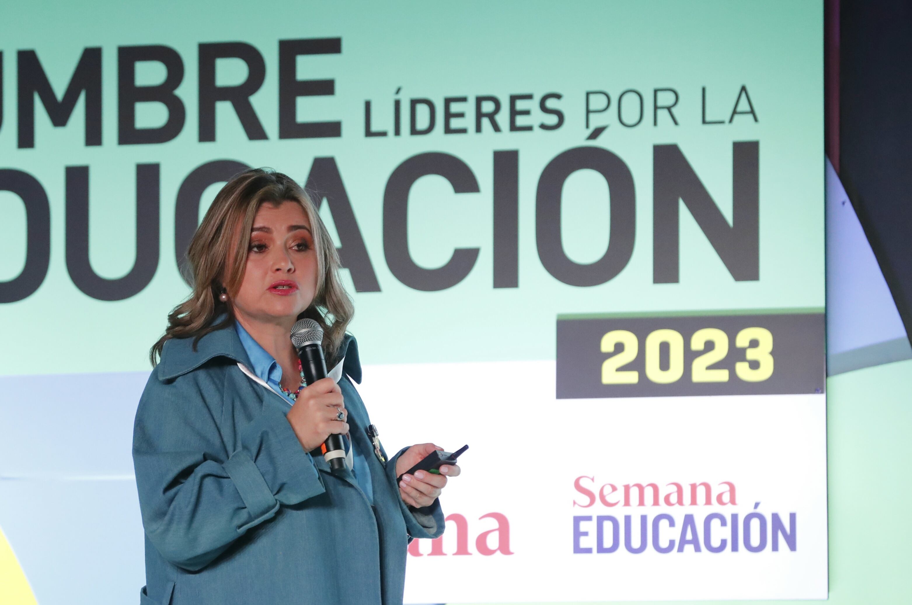 CUMBRE LÍDERES POR LA EDUCACIÓN 2023