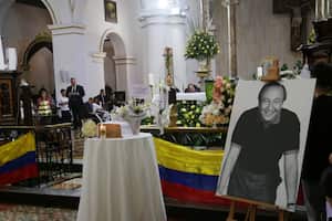 Exequias Rodolfo Hernández
Bucaramanga 4 septiembre 2024
Socorro Oliveros
Catedral de la Sagrada Familia de Bucaramanga
