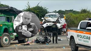 Sitio del accidente de tránsito y el patrullero que murió.