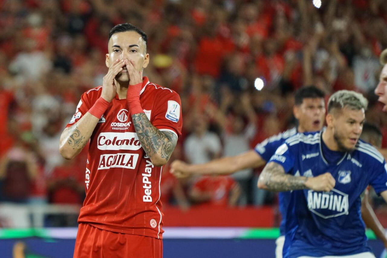 América Millonarios en el estadio Pascual Guerrero