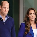 En la fotografía, que habría sido intervenida, Kate sale con sus hijos, pero al parecer son imágenes captadas con anterioridad. Pero fue publicada por el Palacio de Kensington en las cuentas oficiales de redes sociales del príncipe y la princesa de Gales. Se convirtió en motivo de grandes especulaciones.