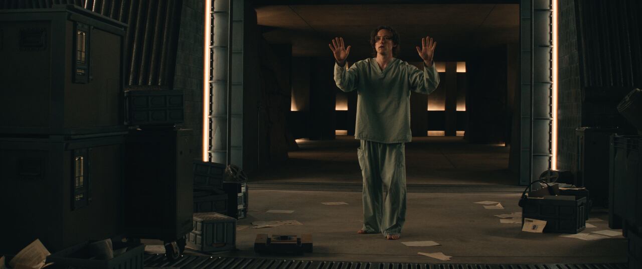 Bob (Lewis Pullman) en Marvel Studios' THUNDERBOLTS*. Photo courtesy of Marvel Studios. © 2024 MARVEL.