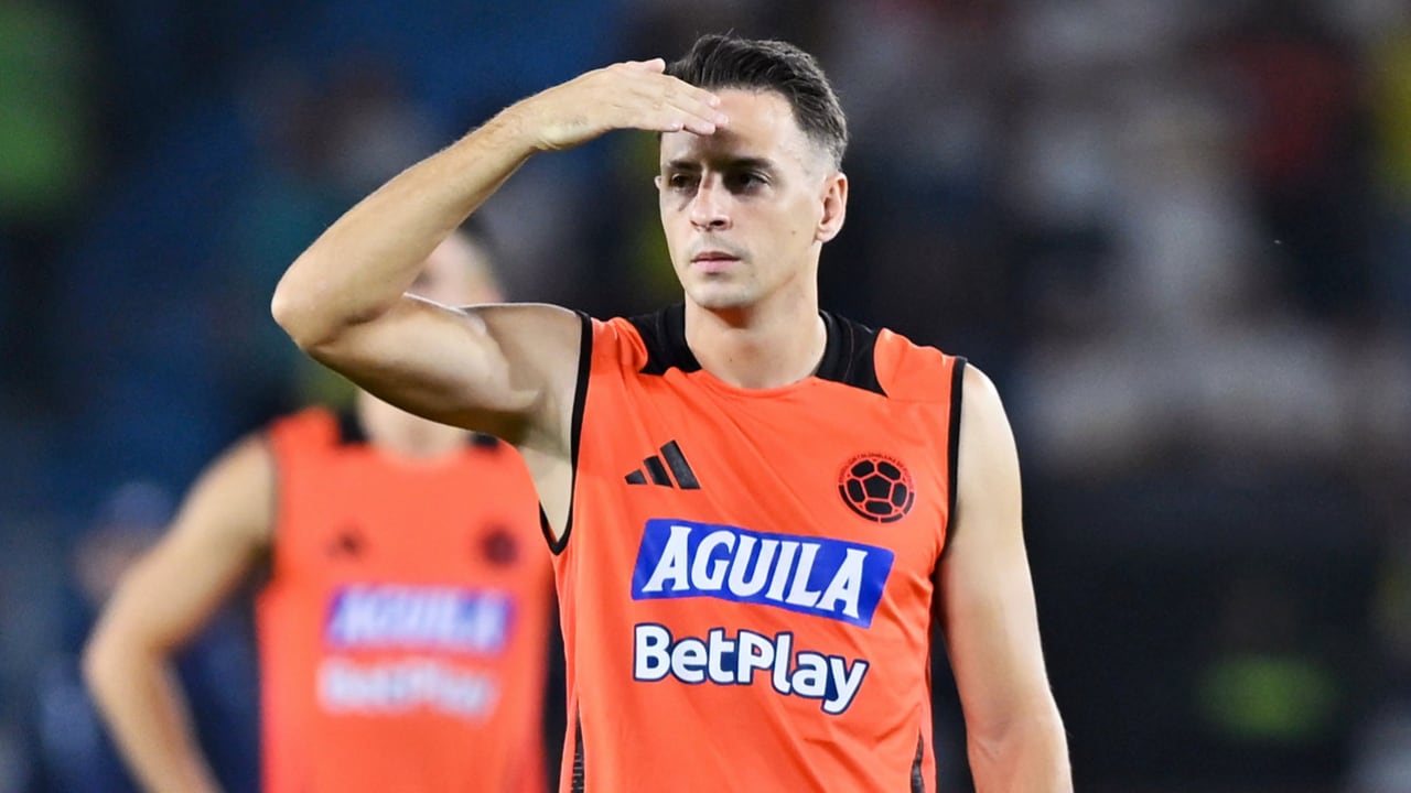 Santiago Arias no arribará a Atlético Nacional. Su carrera seguirá en un grande de Argentina