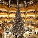 Árbol de Navidad en París, Francia.