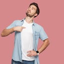 Las personas arrogantes suelen ser vistas como presuntuosas.