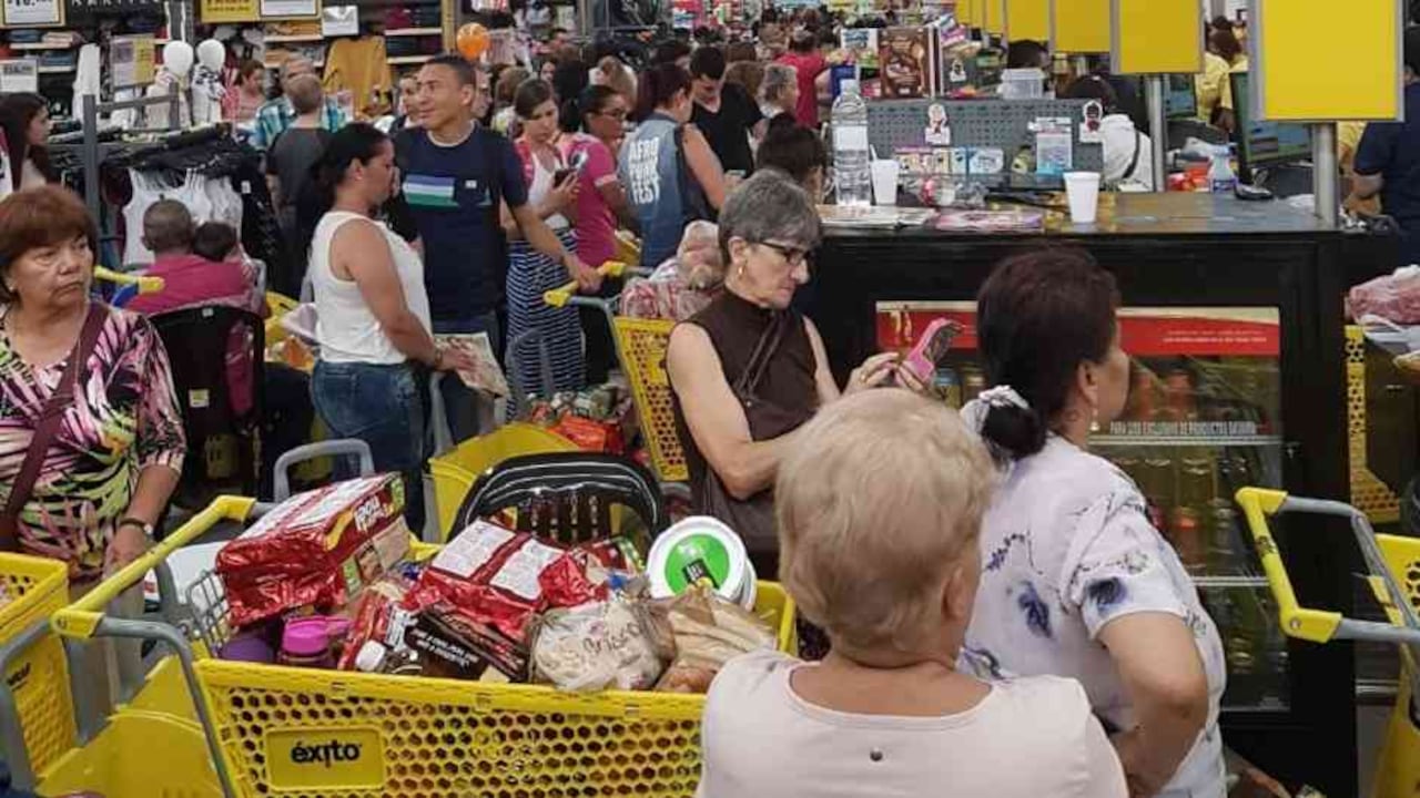 La compañía diseñó dos aplicaciones para los clientes que prefieren hacer sus compras desde el hogar.