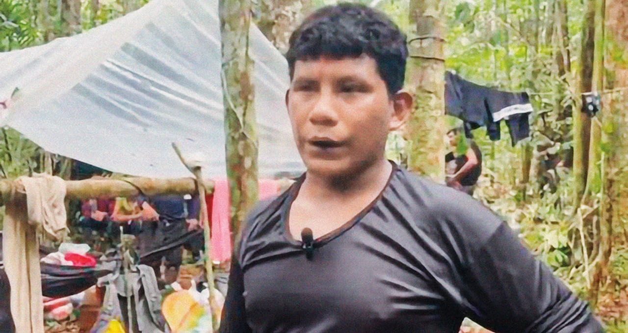 Manuel Ranoque fue uno de los líderes en la búsqueda de los niños. Están a salvo, pero con cuadros de desnutrición y picaduras de insectos.