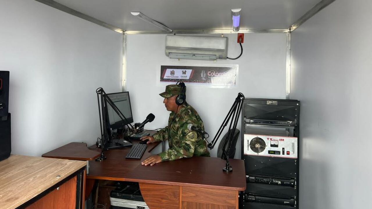 El Ejército Nacional instauró una emisora a 6 km del volcán Nevado del Ruiz en Caldas