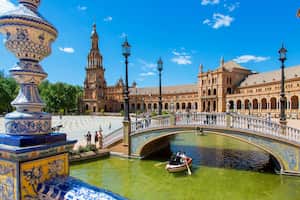 Sevilla, Plaza de España