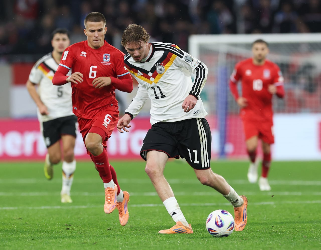 Alemania ganó a Luxemburgo, pero se jugará una final ante Eslovaquia.