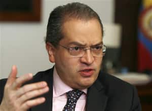 La estrategia integral de defensa jurídica de la Nación ha sido liderada por el hoy ministro del Interior, Fernando Carrillo, y por la directora de la agencia especializada, Adriana Guillén.