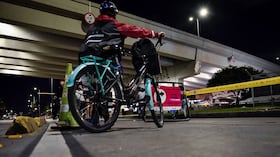 Bogotá. Diciembre 11 de 2025. Se realiza una nueva jornada de ciclovía nocturna en la capital, con motivo de Navidad, la jornada va de las 6:00 PM y culminará a las 12:00 AM.