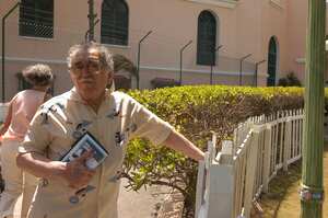 NOBEL COLOMBIANO
Gabriel Garcia Marquez.
Cartagena, marzo 5 de 2006.
Foto: Alfonso Reina - JET-SET
EDICION 139, PAG. 84