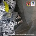 En diligencias realizadas en Bogotá, Valle del Cauca y Cauca fueron incautadas algo
más de dos toneladas y media de insumos sólidos, suplementos dietarios, vitaminas y tratamientos terapéuticos.