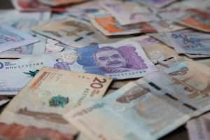 MONEDA COLOMBIANA BILLETES COLOMBIANOS, BILLETE, PLATA DINERO COLOMBIANO
BILLETE DE CINCUENTA MIL PESOS VEINTE MIL PESOS DIEZ MIL PESOS DOS MIL PESOS MONEDAS