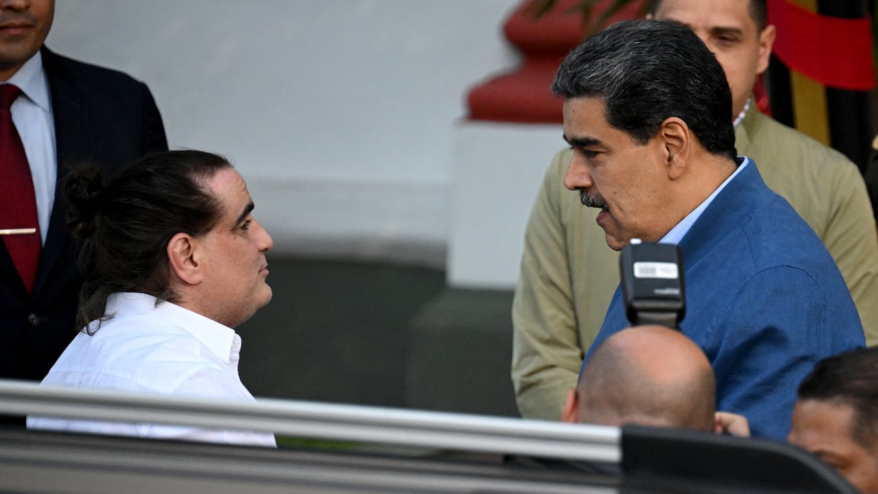 El 20 de diciembre de 2023, Alex Saab regresó a Venezuela tras estar privado de su libertad en los Estados Unidos.