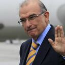 Santos dijo que el Gobierno "ha analizado con mucho cuidado" la declaración de las Farc pero que en todo caso el Gobierno y el equipo negociador encabezado por el exvicepresidente colombiano, Humberto de la Calle, harán un análisis de la situación.