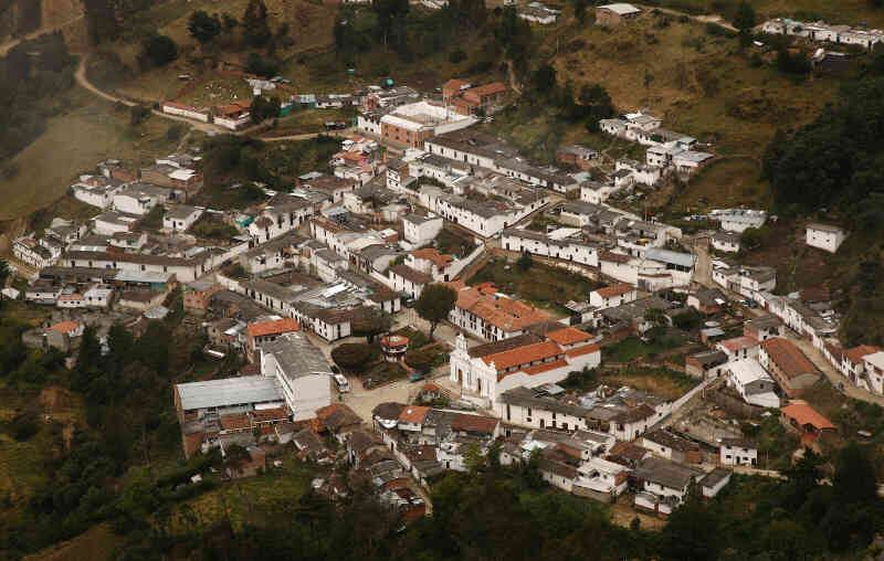 Vetas es un municipio de Santander y forma parte de la provincia de Soto Norte. 