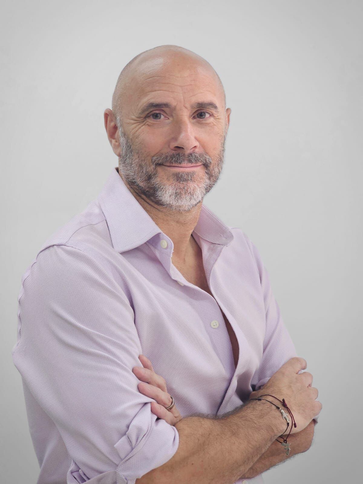 Rupert Stebbings, CEO de ALMA Air.