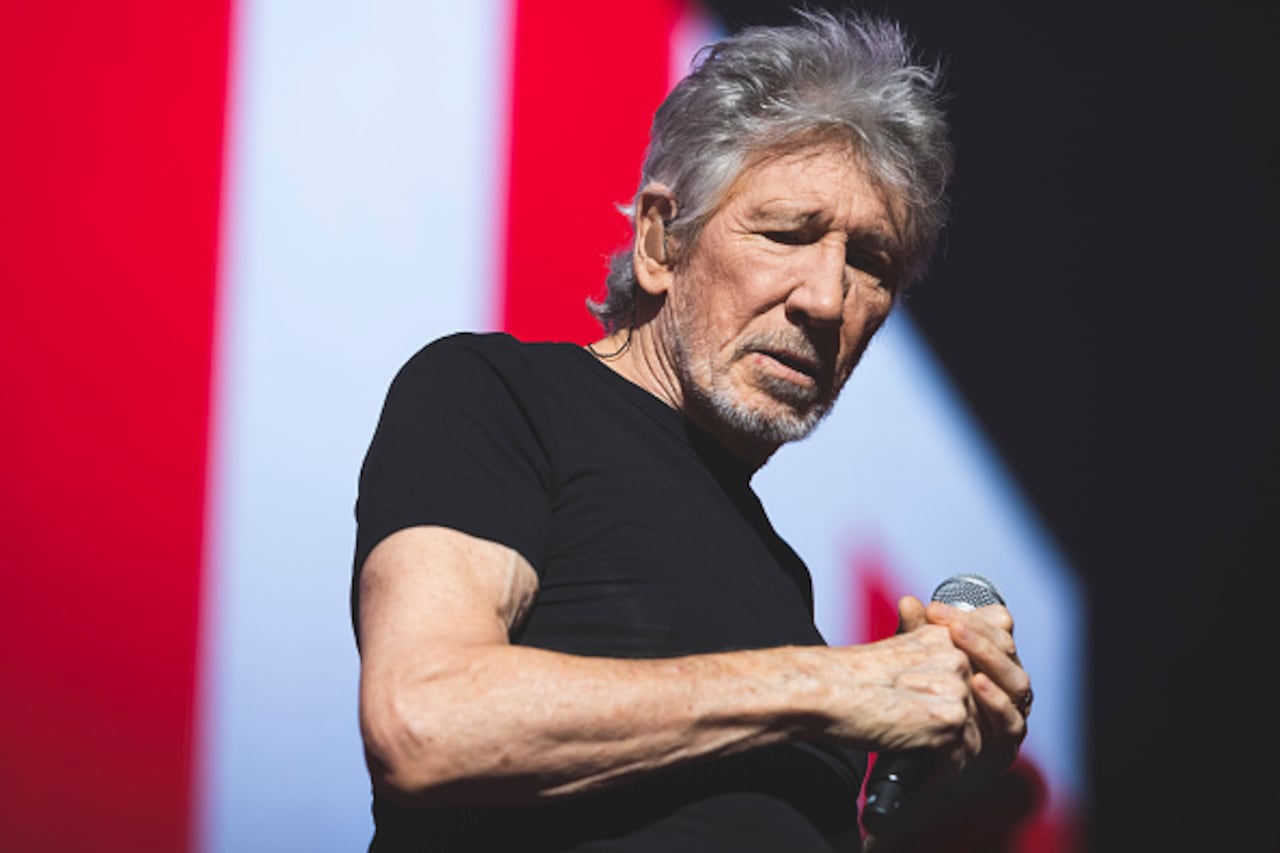 El presidente del Comité Central Israelita del Uruguay, Roby Schindler, y de la ONG judía B'Nai B'Rith en ese país, Franklin Rosenfeld, señalaron esta semana en cartas dirigidas al Sofitel Montevideo y divulgadas en la red social X que el artista era un "propagador" de odio antijudío.