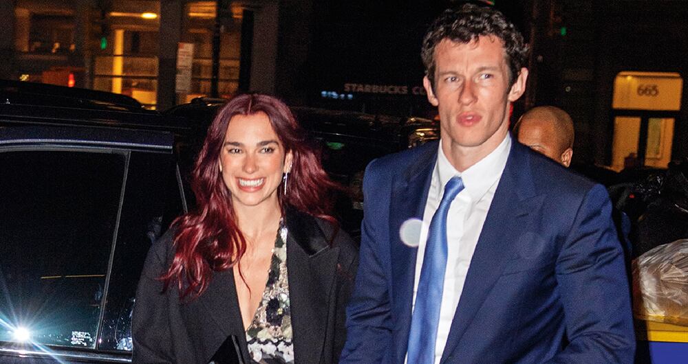 Dua Lipa y el actor Callum Turner. 