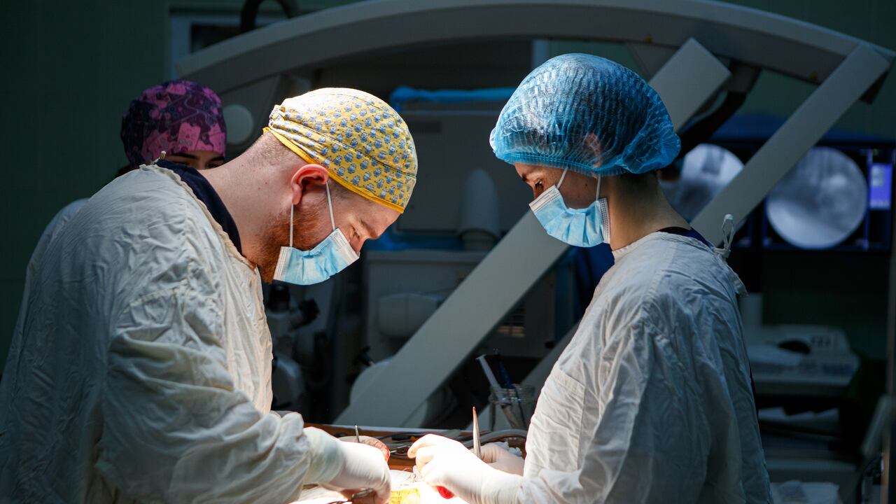 La cultura del exceso de trabajo ha desatado el fenómeno conocido como “karoshi” o "muerte por exceso de trabajo" en Japón.