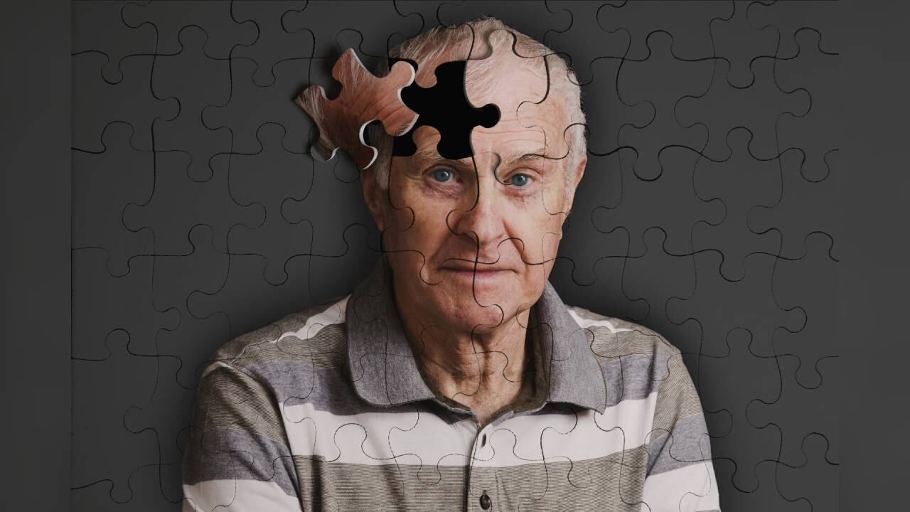 Con jugos como el de manzanas, zanahorias, almendras y nueces, pueden ayudar a mejorar la memoria. Foto: GettyImages.