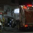 El vehiculo que protagonizo el accidente con víctimas mortales es de Emvarias del Grupo EPM.