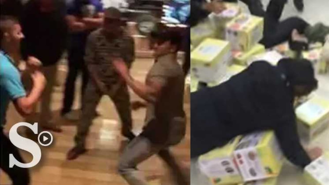 Numerosas peleas se registraron en distintos lugares de Estados Unidos.