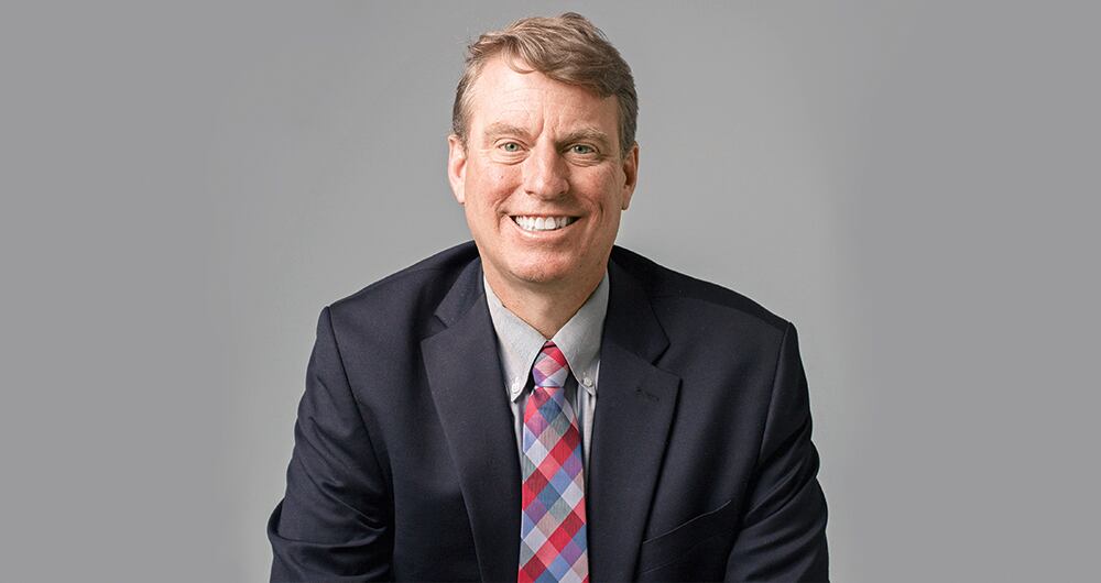 Richard Francis, director Senior y cojefe de calificaciones soberanas de las Américas en Fitch Ratings.