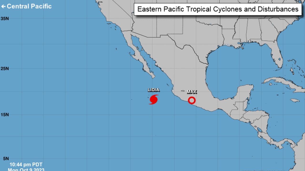 El fenómeno "mantiene su trayectoria hacia las costas de Nayarit" (oeste), informó de su lado el Servicio Meteorológico mexicano al advertir de que desatarán fuertes precipitaciones, sobre todo en el vecino estado de Jalisco. Foto: NCH