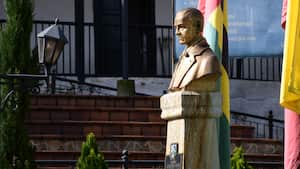 Luis A. Calvo nació en Gámbita el 28 de agosto de 1882.