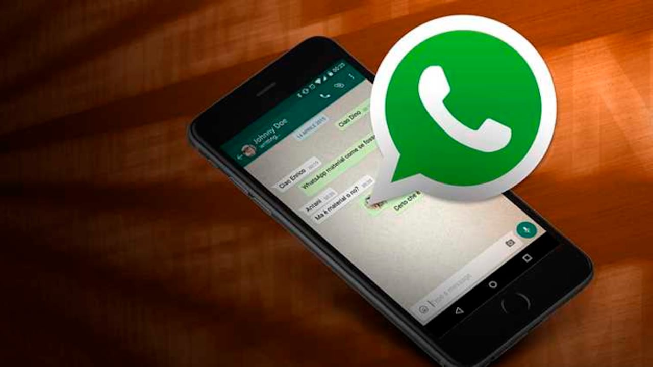 Cada vez son más los usuarios que envían mensajes de voz a través de Whatsapp.