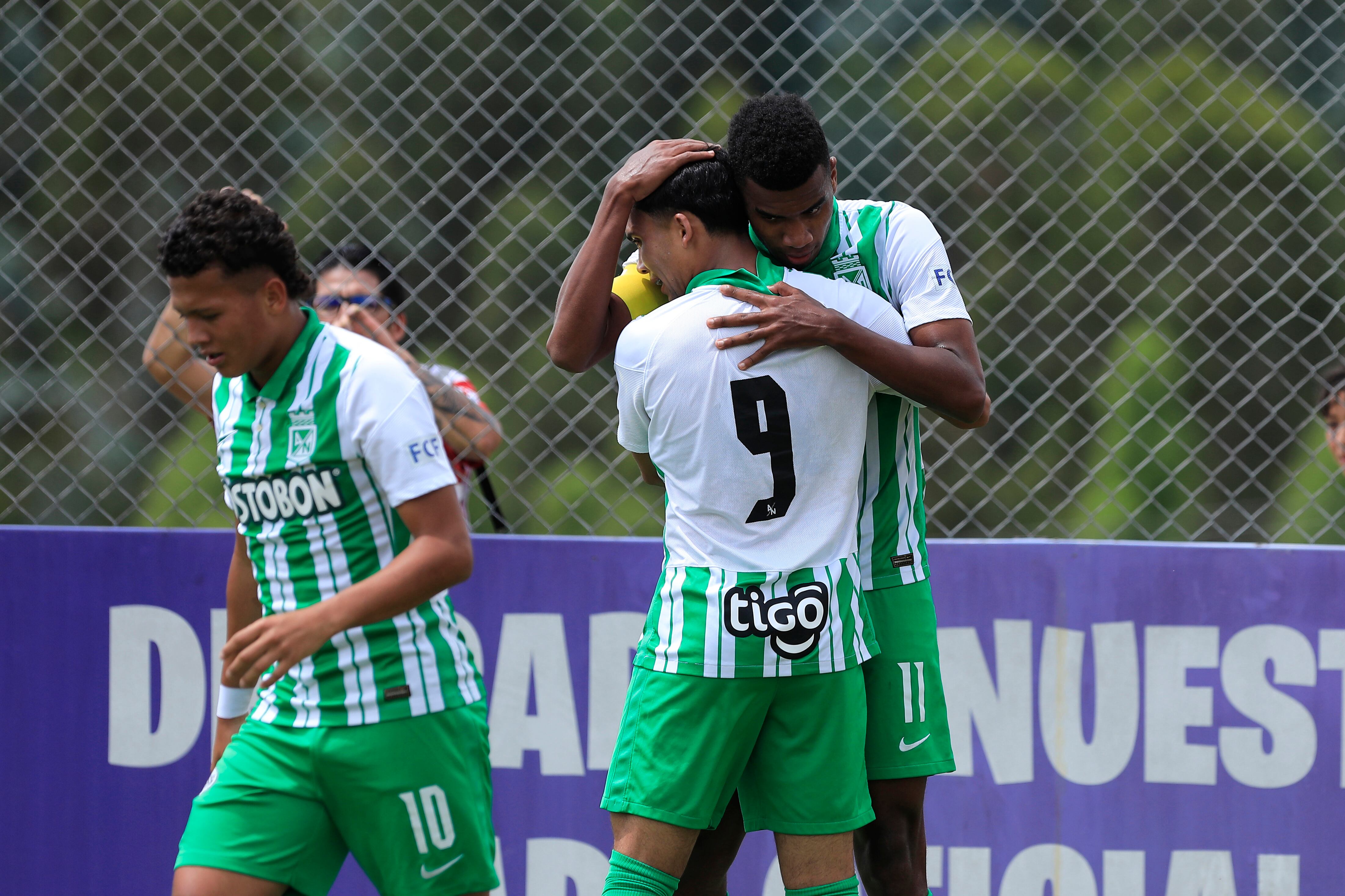 Atletico Nacional vs. Alianza Lima - Copa Internacional Mitad del Mundo U18 en Perú.
