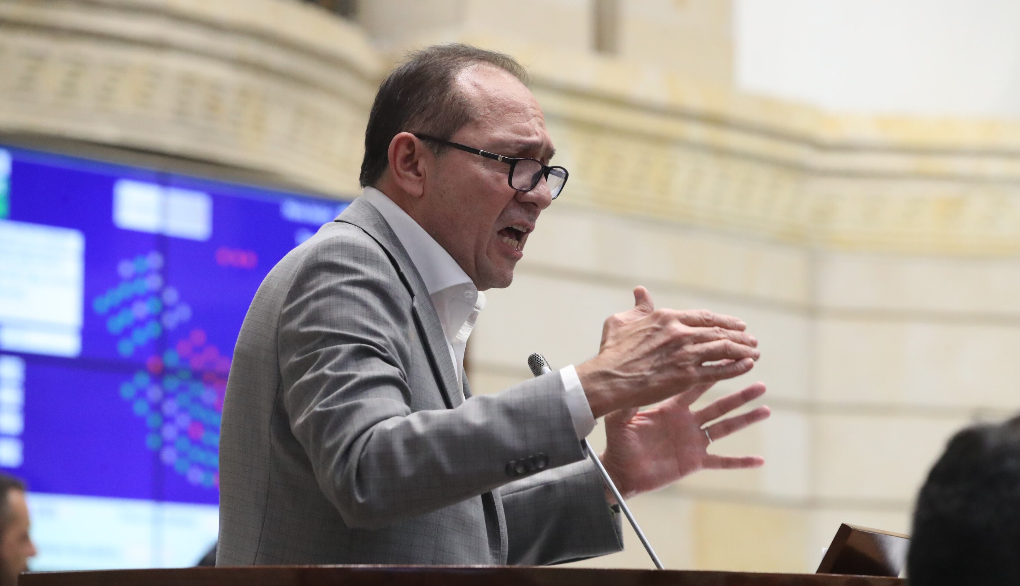 Plenaria Senado, reforma laboral