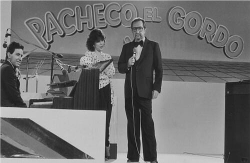 Presentó diferentes programas como Animalandia, Sabariedades, El programa del millón, Cabeza y cola, Siga la pista, Compre la orquesta, entre otros.