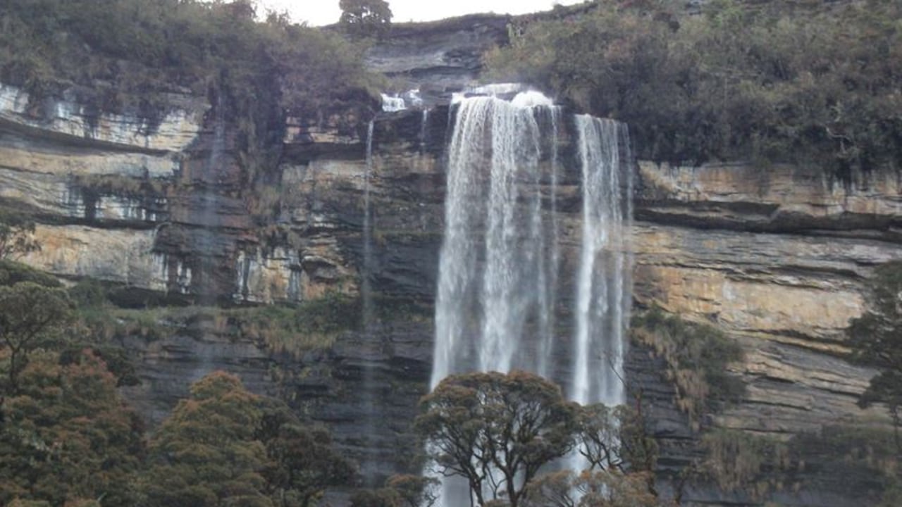 Cascada La Chorrera en Une, Cundinamarca