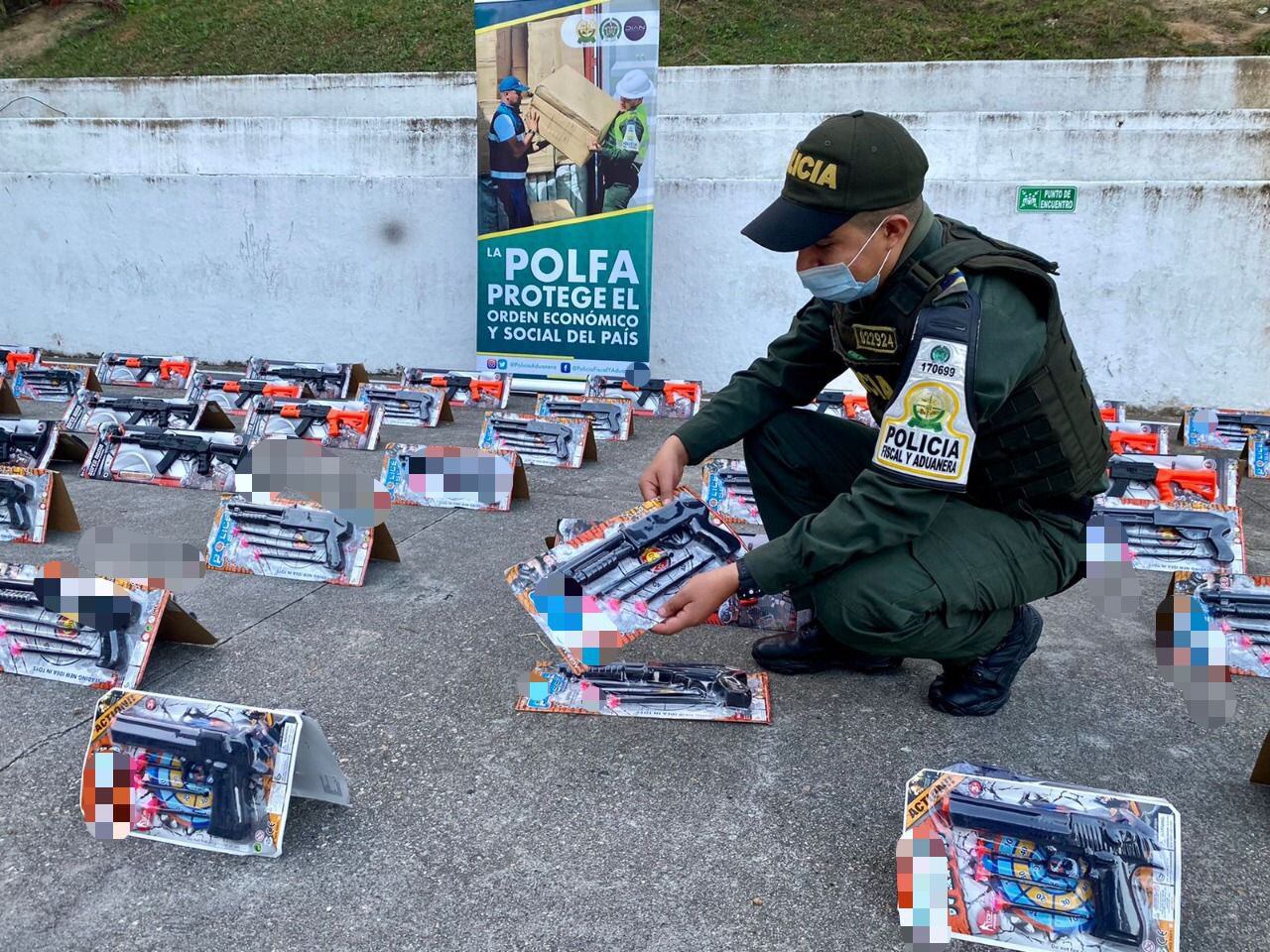 Contrabando Juguetes bélicos.