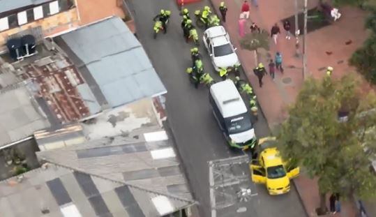 Cinematográfica persecución de delincuentes con el helicóptero Halcón de la Policía Nacional.