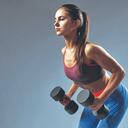 Aumentar la fuerza, mejorar la composición corporal o simplemente mantenerse activo, son algunos de los objetivos de los practicantes del
levantamiento de pesas. En Cali esta es una tendencia que crece.