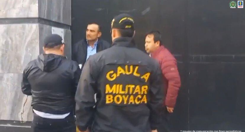 Ni un minuto estuvo en libertad un hombre que fue capturado cuando salía de la cárcel porque desde su celda planeó el secuestro de un empresario en Boyacá